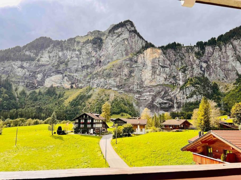 Waterfall View Apartamento Kandersteg